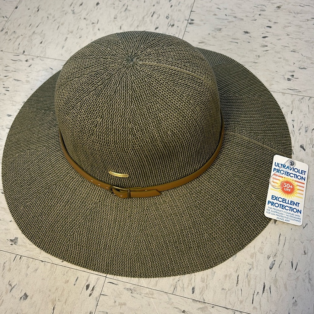 Olive green sun hat spf 50